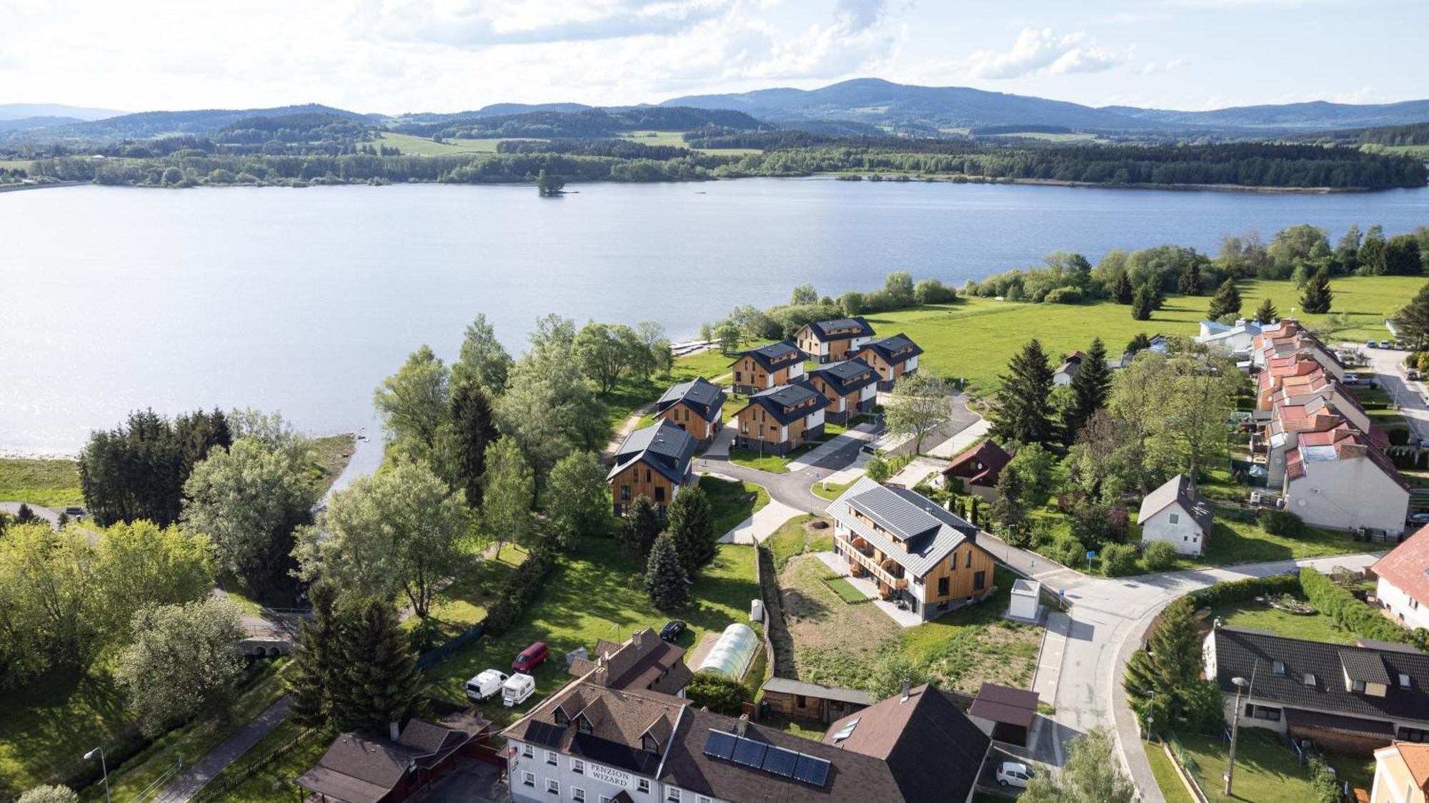Resort Male Lipno Černá v Pošumaví エクステリア 写真
