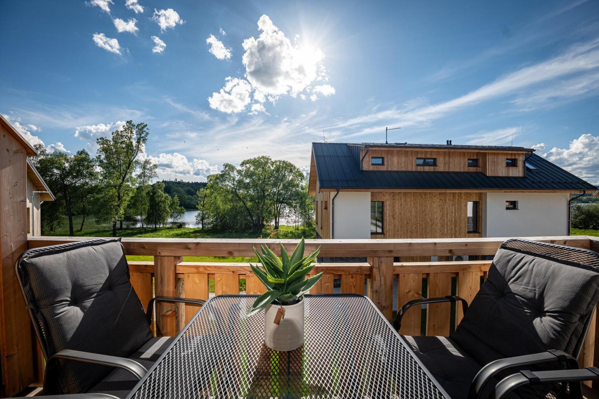 Resort Male Lipno Černá v Pošumaví エクステリア 写真