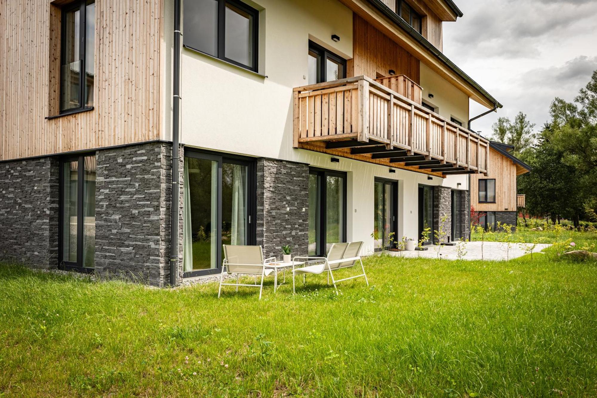 Resort Male Lipno Černá v Pošumaví エクステリア 写真